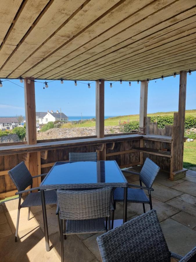 The Lobster Pot Cottage Church Bay Llanrhyddlad Buitenkant foto